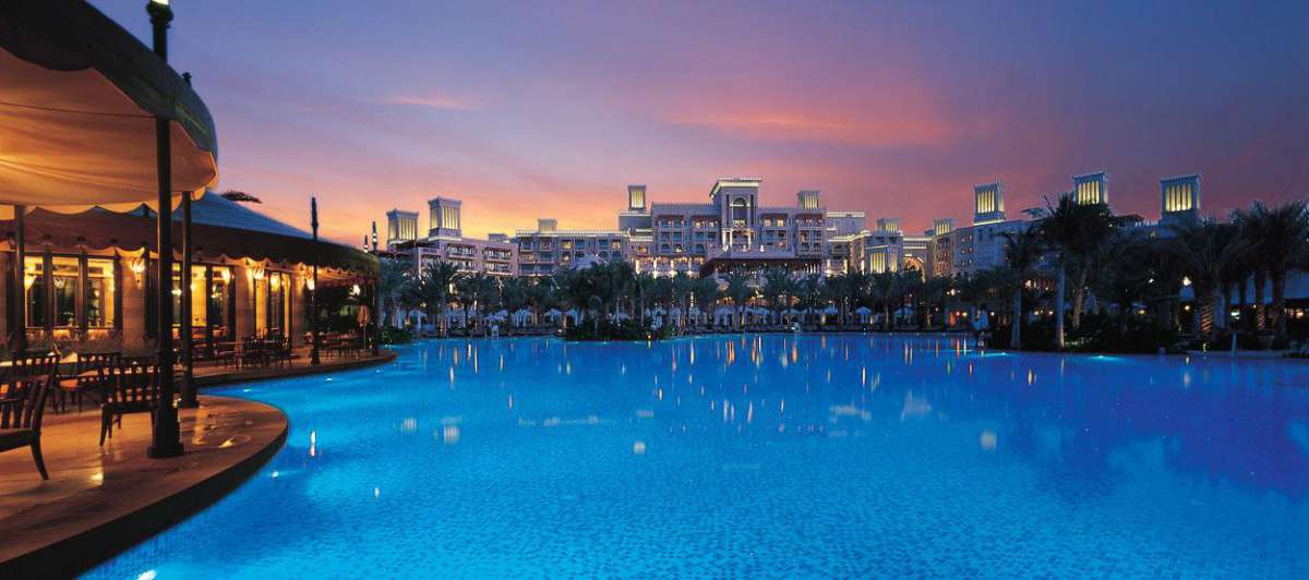 Jumeirah Al Qasr (Дубаи, Джумейра)